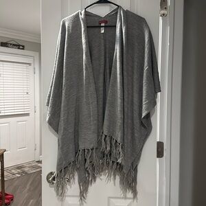 Cute grey shawl